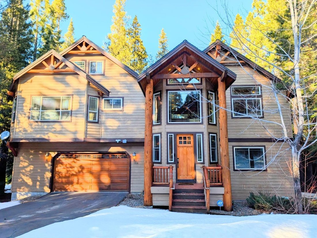 House in South Lake Tahoe, California, United States 1 - 16695257