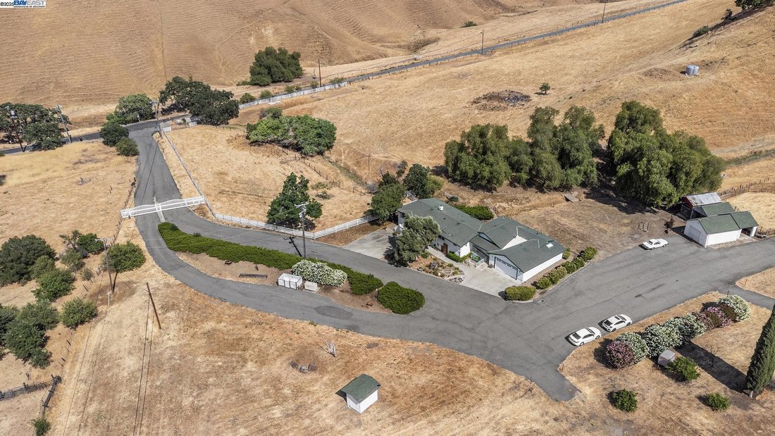 House in Pittsburg, California, United States 2 - 16694418