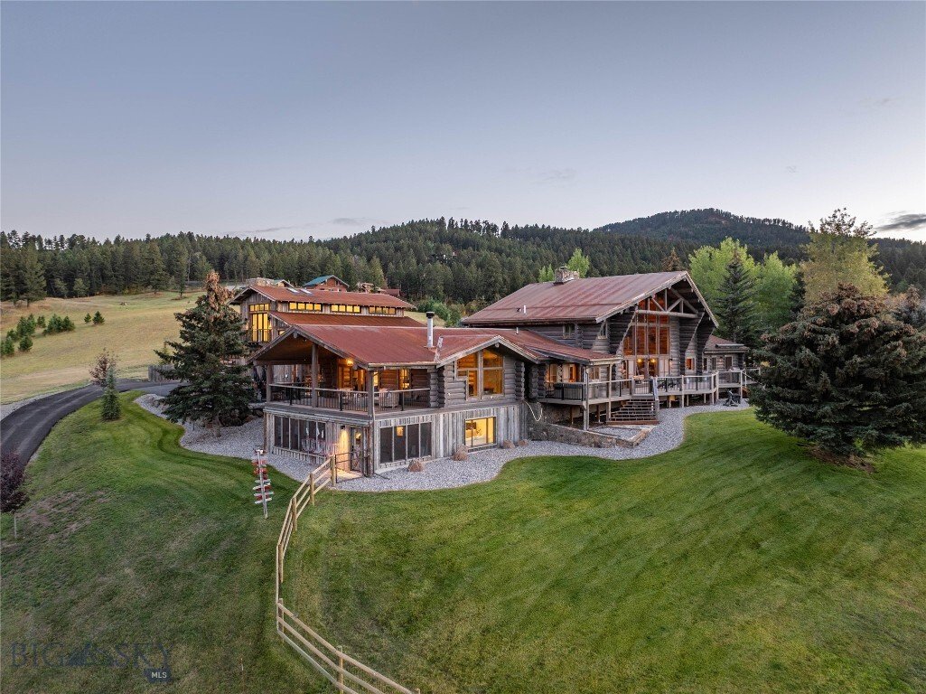 Single Family Home/House Bozeman United In Bozeman, Montana, United ...