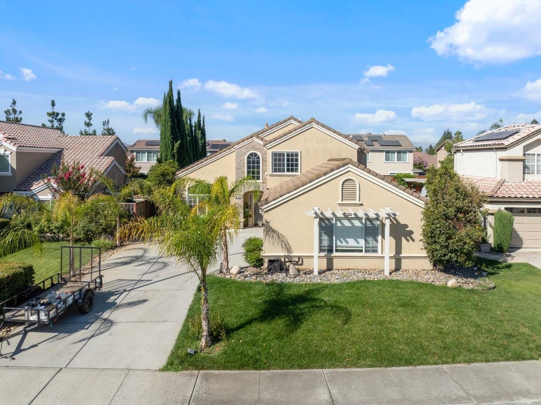 House in Morgan Hill, California, United States 1 - 16695015