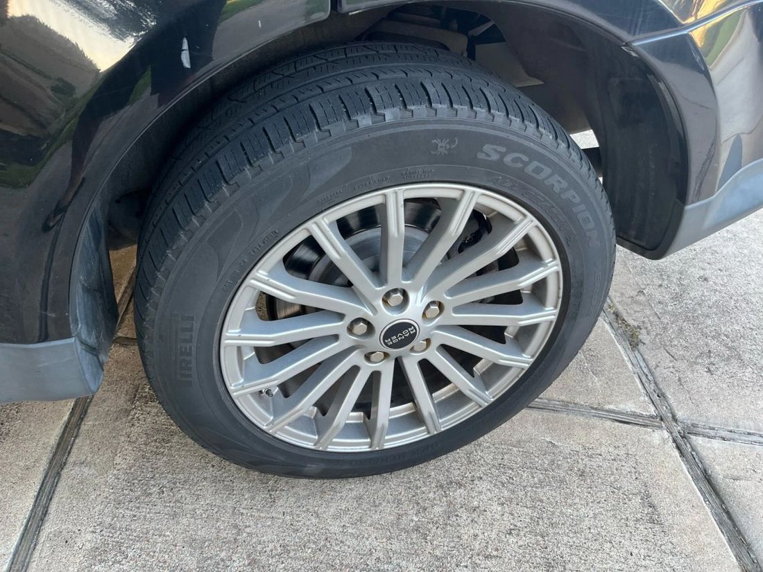 Suv in Houston, TX, United States 5 - 16626771