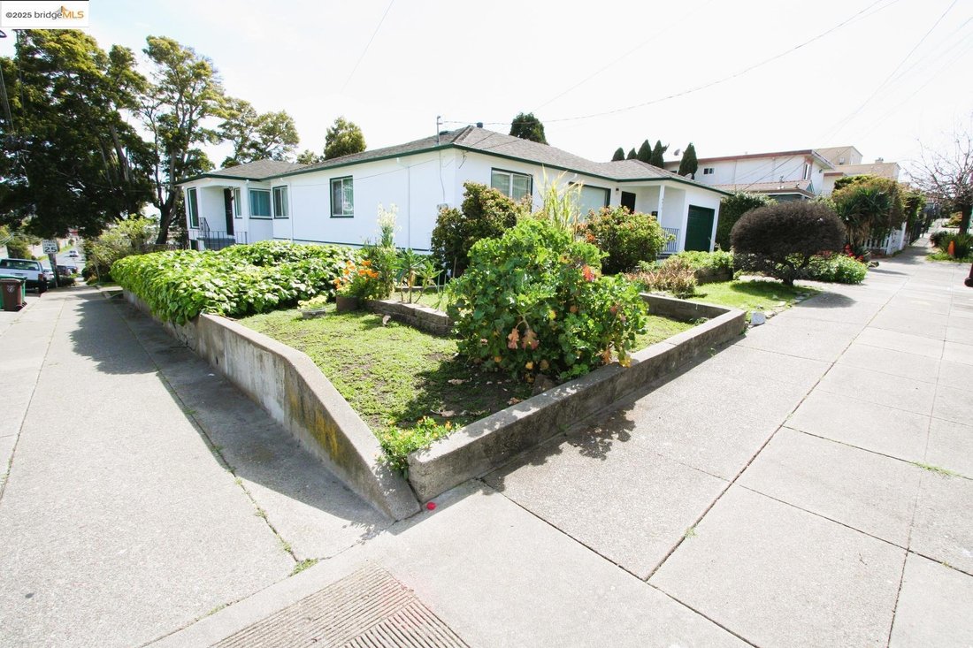 Richmond, California, United States 1 - 16695454