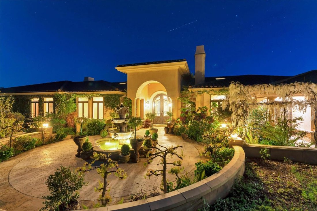 Townhouse in Los Altos Hills, California, United States 1 - 16695704