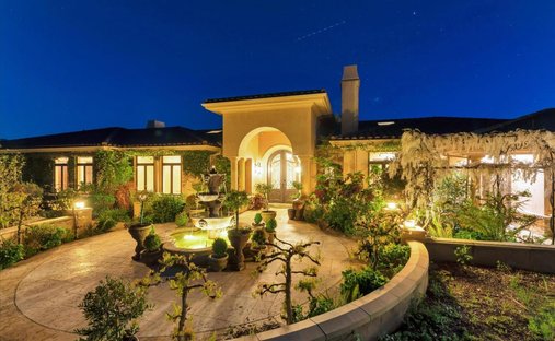 House in Los Altos Hills, California, United States 1