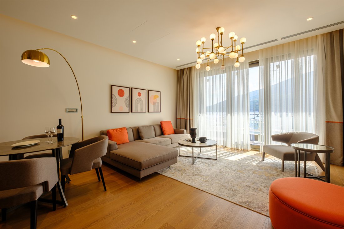 Apartment in Kumbor, Herceg Novi Municipality, Montenegro 3 - 16693324
