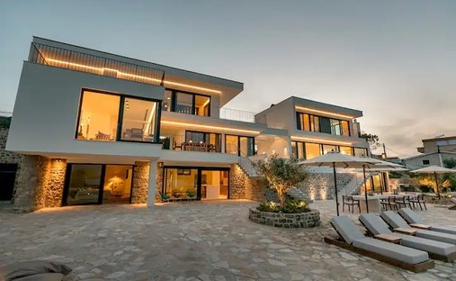 Villa in Đuraševići, Tivat Municipality, Montenegro 1