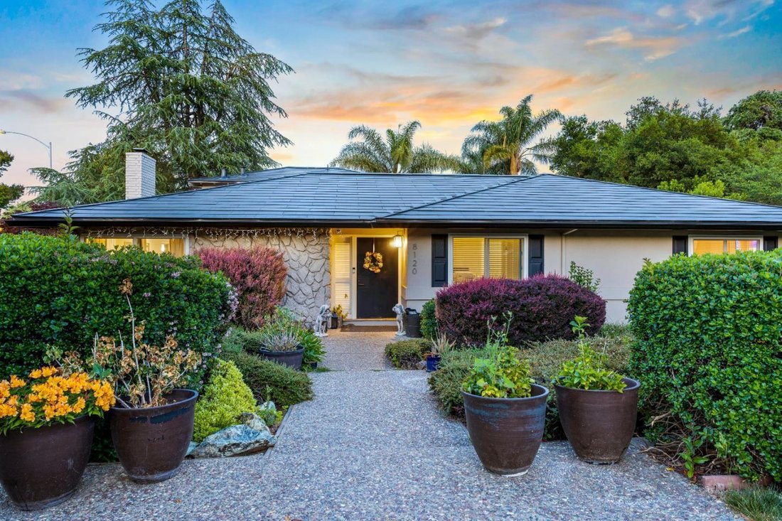 House in Gilroy, California, United States 3 - 16695216
