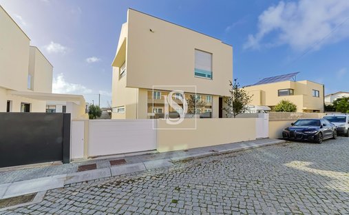Villa a Aveleda, Oporto, Portogallo 1
