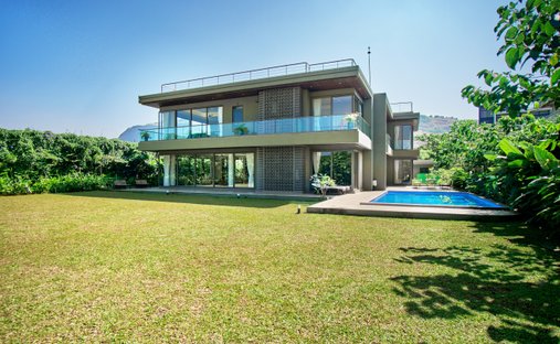 House in Kune N.m., Maharashtra, India 1