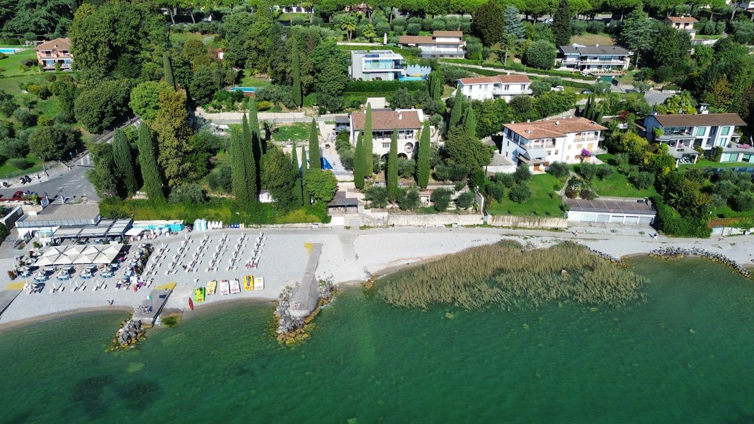 Villa a Padenghe sul Garda, Lombardia, Italia 1 - 16696384