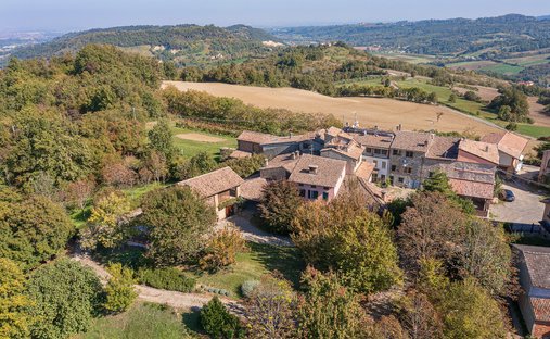 Casa de Campo en Gropparello, Emilia-Romaña, Italia 1