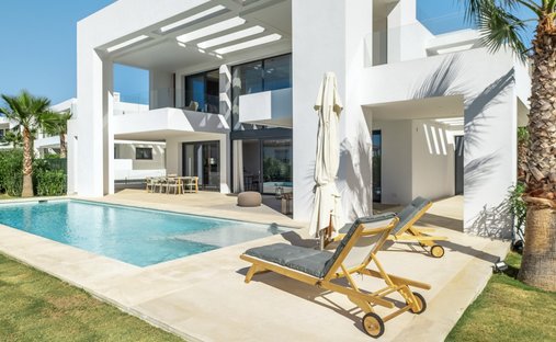 Villa en Estepona, Andalucía, España 1