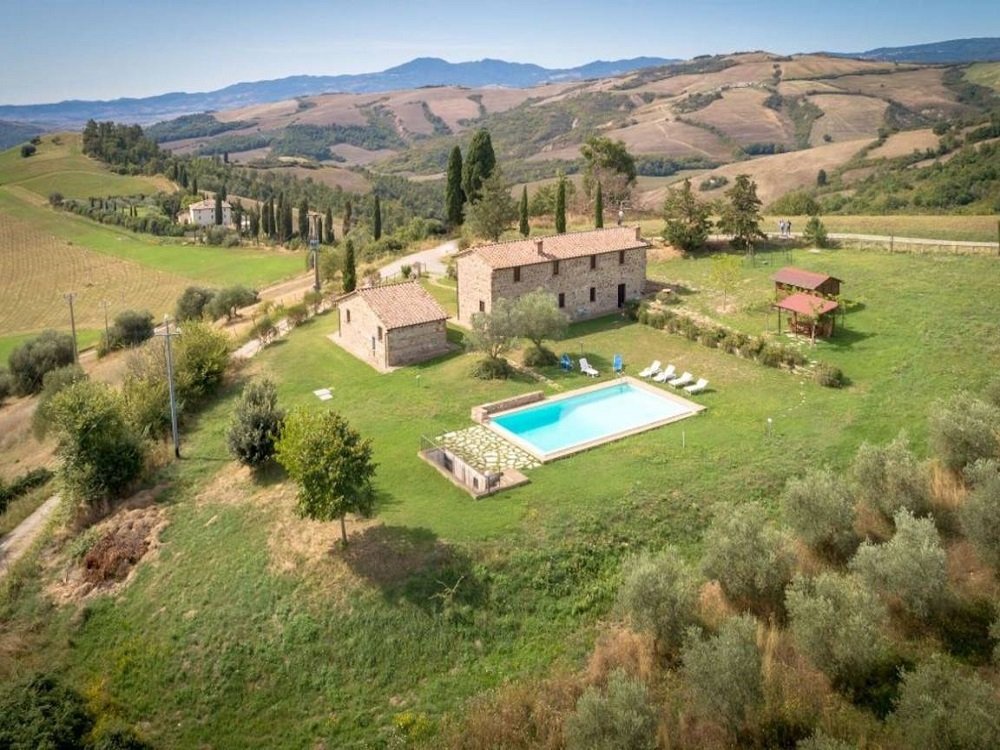 Casa di campagna a Radicofani, Toscana, Italia 1 - 16696854