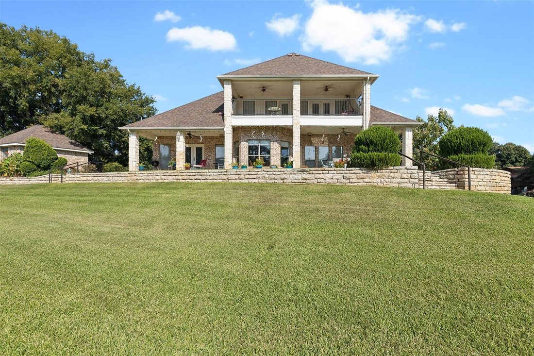 House in Granbury, Texas, United States 1 - 16662501