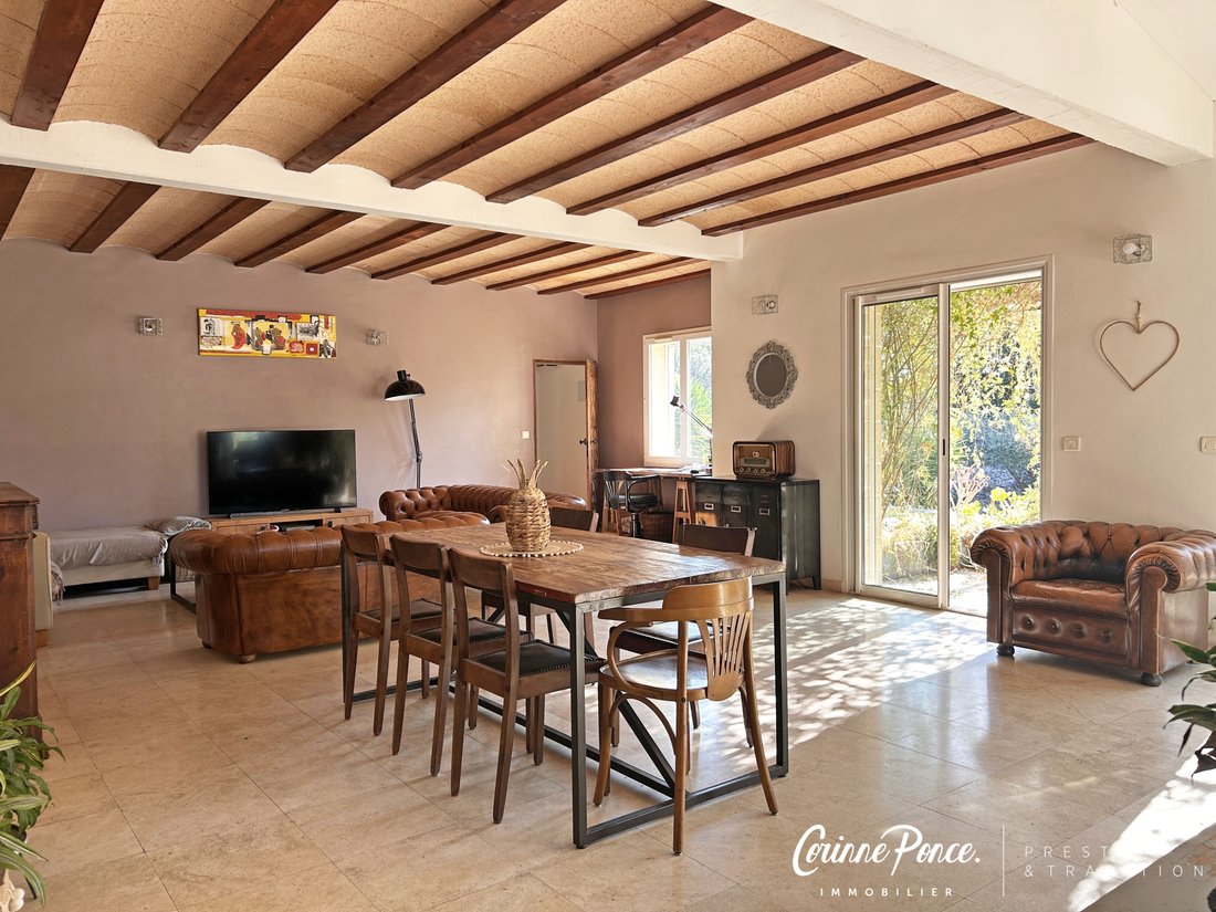 Villa in Camplanier, Nimes, France 3 - 16698511