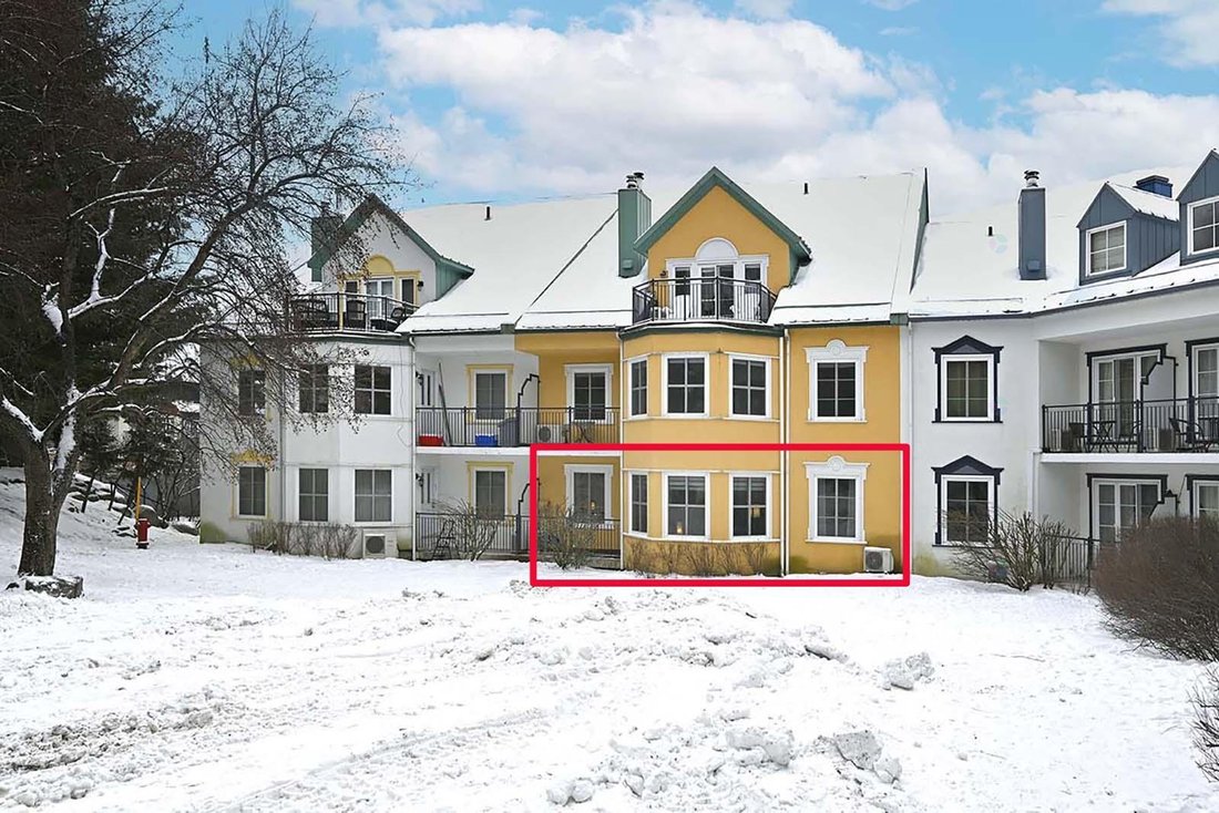 Condo in Mont-Tremblant, Quebec, Canada 5 - 16699145