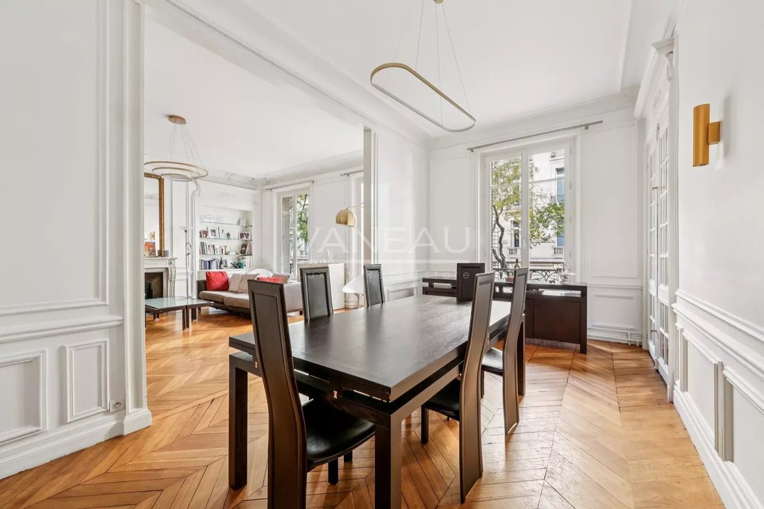 Apartment in Porte Dauphine, Paris 16e Arrondissement, Paris 5 - 16696959