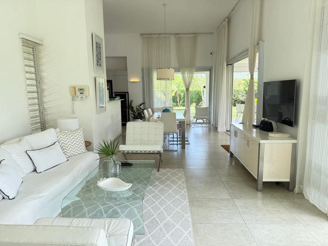 House in The Vale, Rivière du Rempart District, Mauritius 2 - 16696749