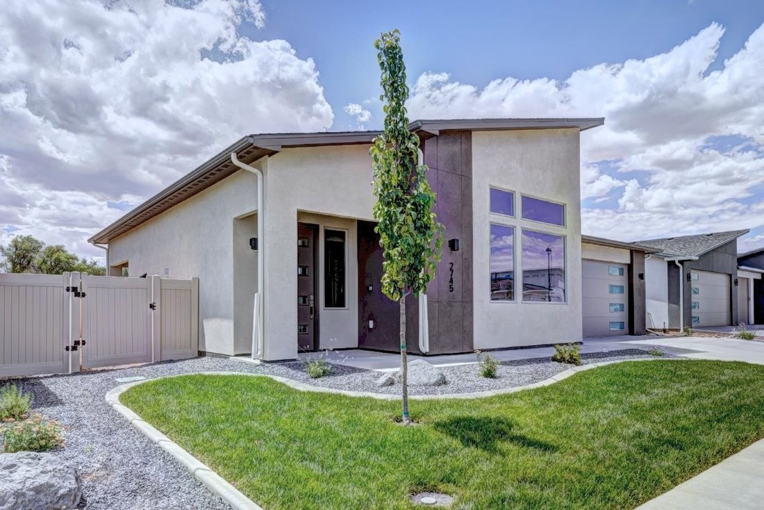 Grand Junction, Colorado, United States 1 - 16698499