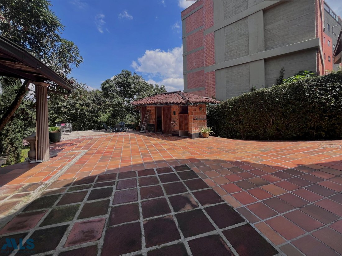 House in Envigado, Antioquia, Colombia 3 - 16697568
