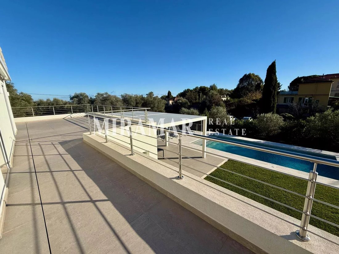 Villa in Villefranche-sur-Mer, Provence-Alpes-Côte d'Azur, France 5 - 16697444