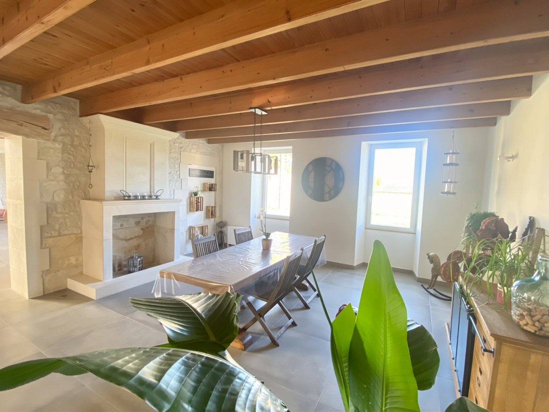 House in Pons, Nouvelle-Aquitaine, France 3 - 16697221