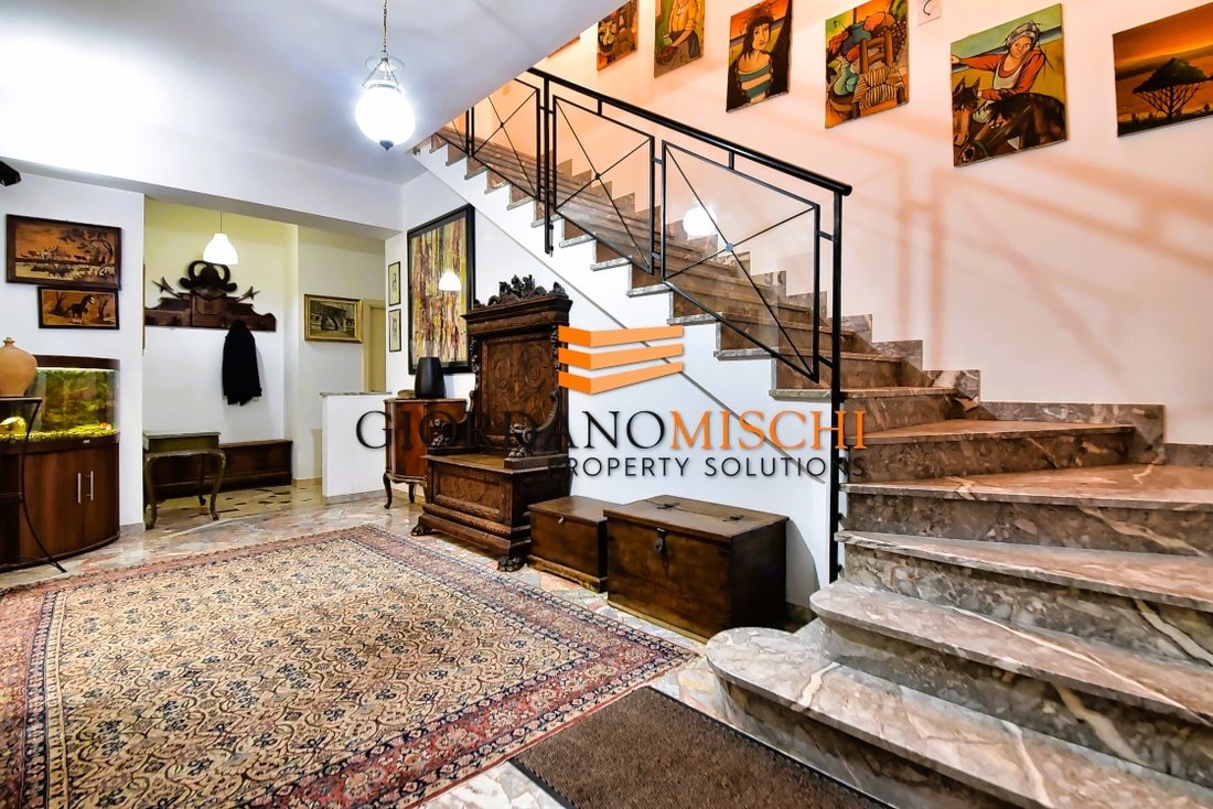 Villa in Carnate, Lombardy, Italy 3 - 16698412