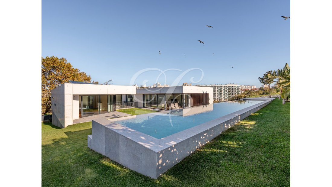 House in Lumiar, Lisbon, Portugal 1 - 16699297