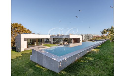 House in Lumiar, Lisbon, Portugal 1