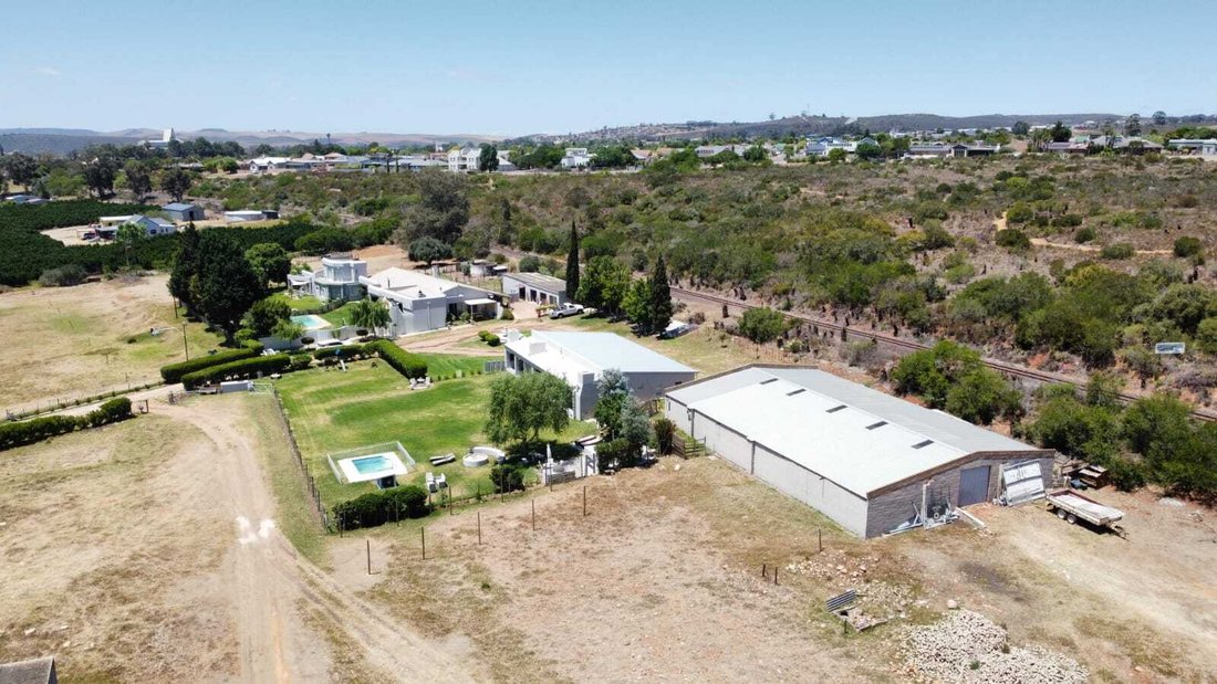 Farm Ranch in Hessequa Local Municipality, Western Cape, South Africa 5 - 16697893