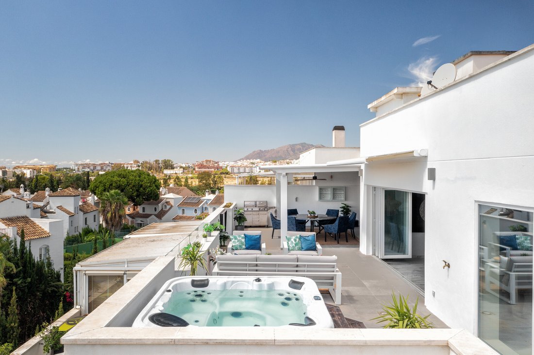 Apartment in Nueva Andalucia, Marbella, Spain 1 - 16697469