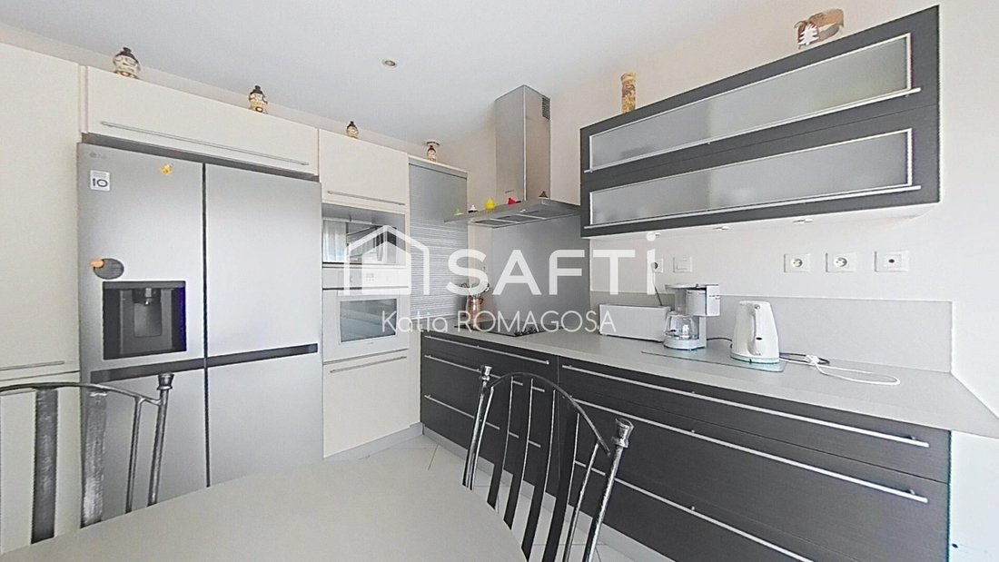 House in Saint-Cyprien, Occitania, France 3 - 16697999