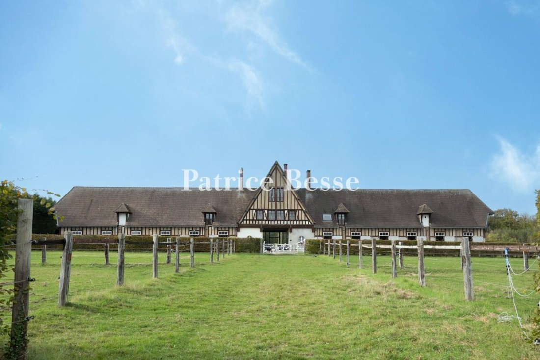 House in Chantilly, Hauts-de-France, France 2 - 16698644