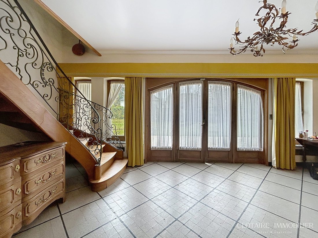 House in Compiegne, Hauts-de-France, France 4 - 16643460