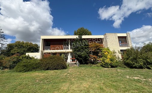 House in Fontaine-le-Port, Ile-de-France, France 1