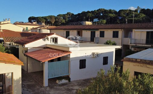 Villa in Marina di Campo, Tuscany, Italy 1