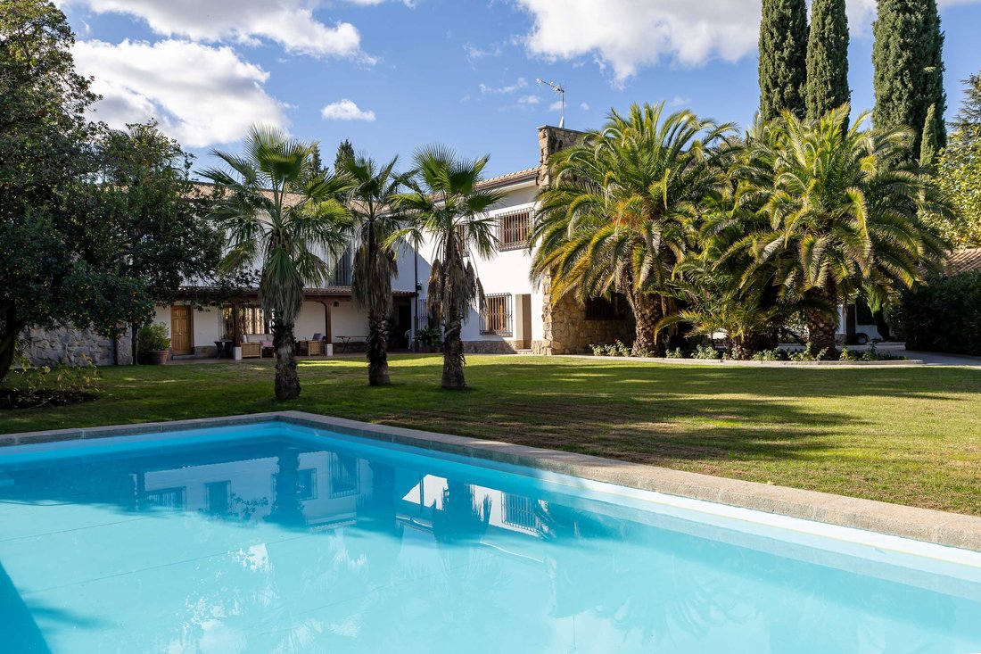 House in Moncloa-Aravaca, Madrid, Spain 2 - 16699124