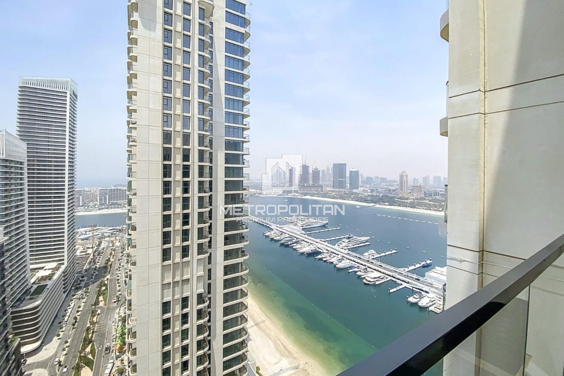 Apartment in Dubai Harbour, Dubai, United Arab Emirates 1 - 16697854