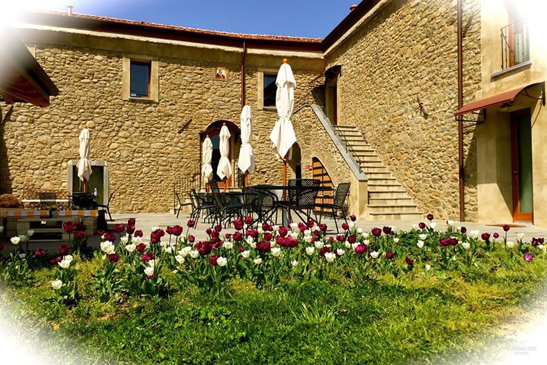 Country House in Filattiera, Tuscany, Italy 2 - 16696712