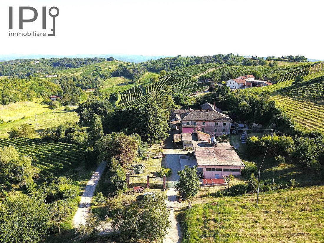 Villa in Strevi, Piedmont, Italy 4 - 16696506
