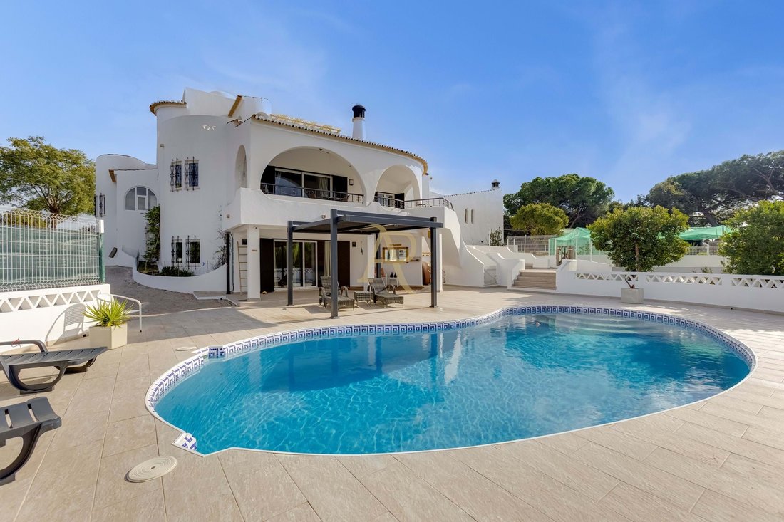Villa in Lagoa e Carvoeiro, Algarve, Portugal 2 - 16698027