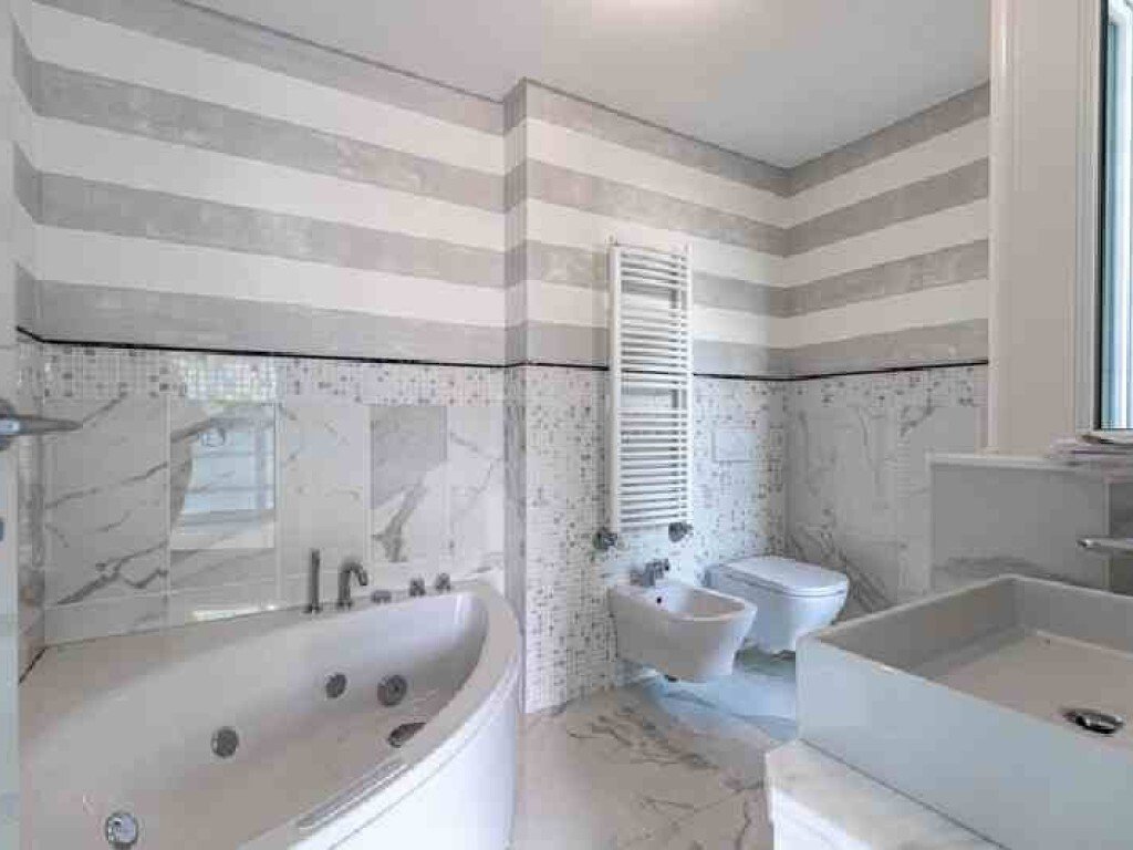 Apartment in Camaiore, Tuscany, Italy 4 - 16696714