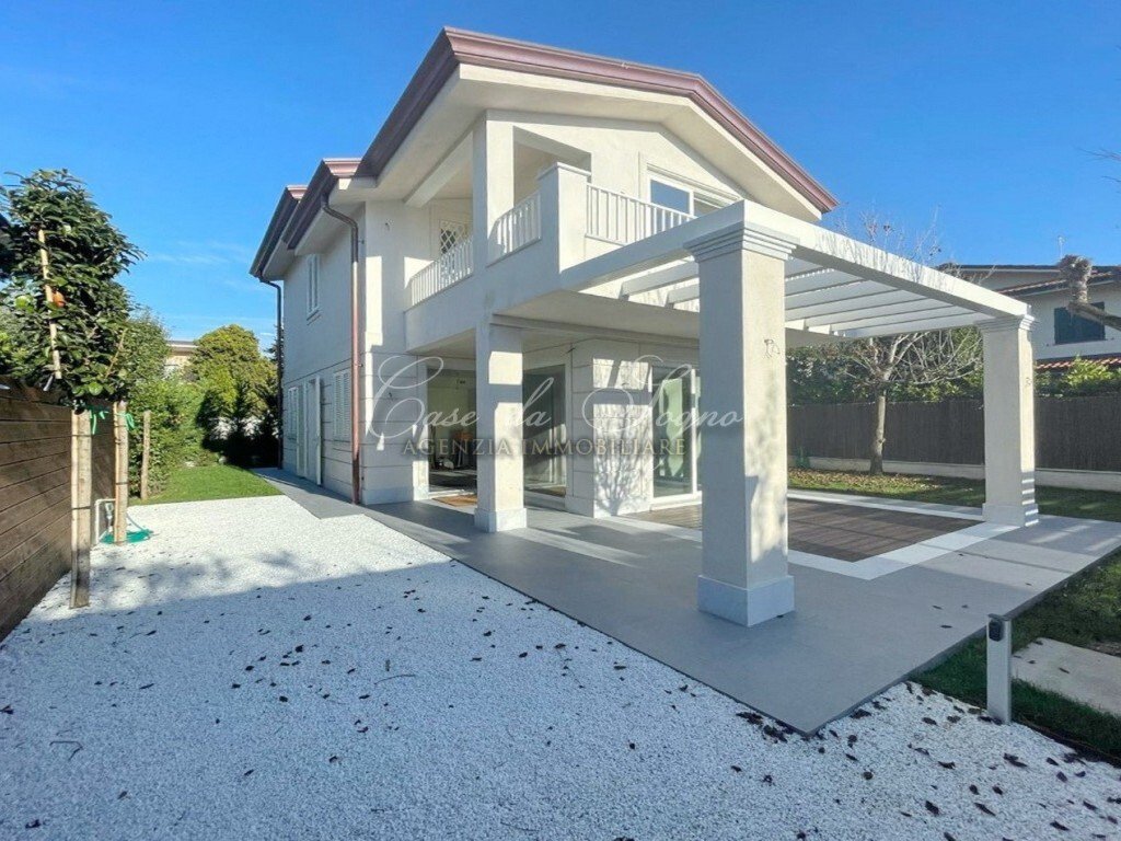 Villa in Center, Forte dei Marmi, Tuscany 2 - 16696623