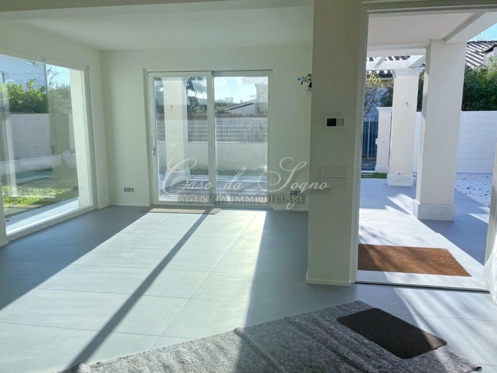 Villa in Center, Forte dei Marmi, Tuscany 4 - 16696623