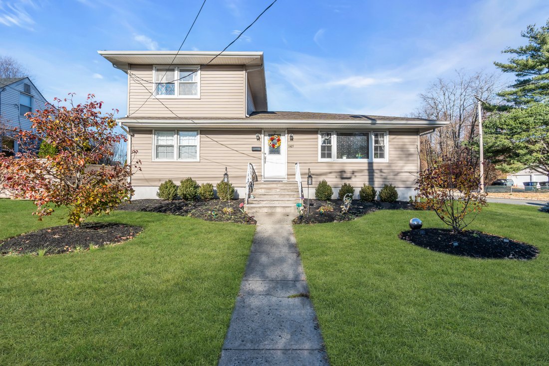 House in Asbury Park, New Jersey, United States 2 - 16697761