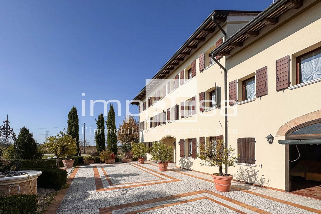 Villa in Case Cimitero, Veneto, Italy 4 - 16699179