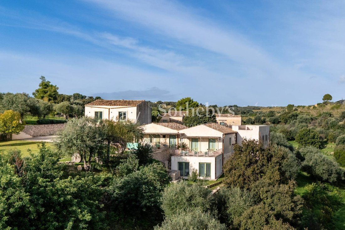 House in Noto, Sicily, Italy 4 - 14246364
