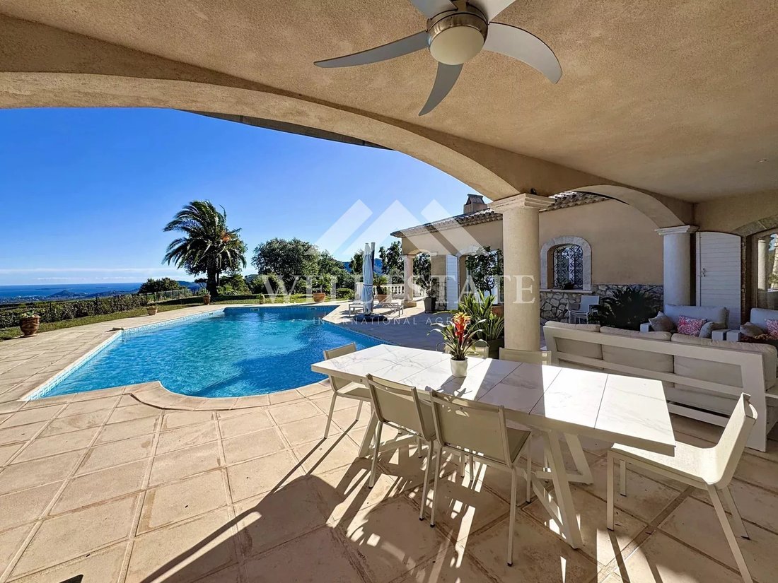 Villa in Les Adrets-de-l'Estérel, Provence-Alpes-Côte d'Azur, France 3 - 16698495