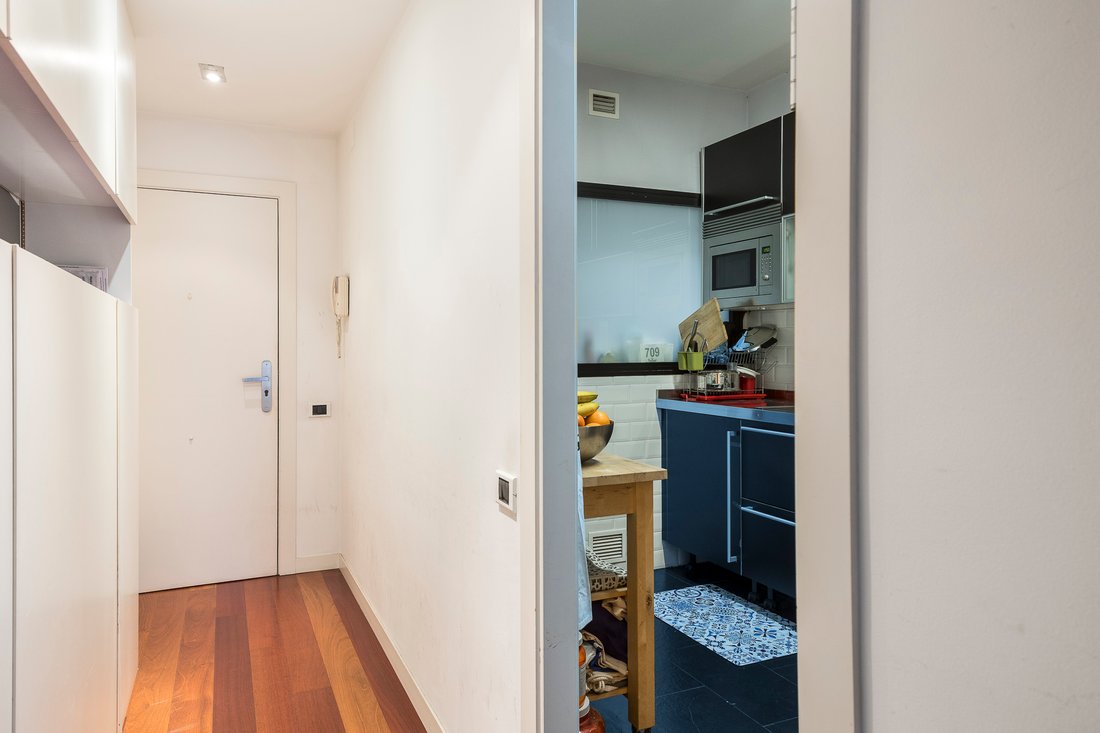 Wohnung in Eixample, Barcelona, Spanien 3 - 16698934