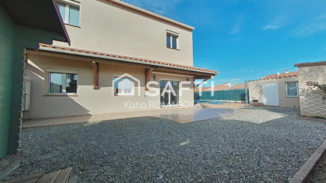 House in Saint-Cyprien, Occitania, France 4 - 16697999